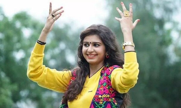 The court dismissed the copyright infringement case of Kinjal Dave's Char Char Bangdi Wali song Ahmedabad: