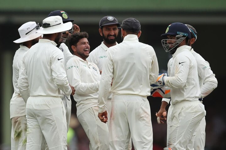 India vs Australia Live Score : Kuldeep Yadav Gets Three AUS vs IND: ત્રીજા દિવસની રમત પૂર્ણ, ઓસ્ટ્રેલિયાના છ વિકેટ પર 236 રન