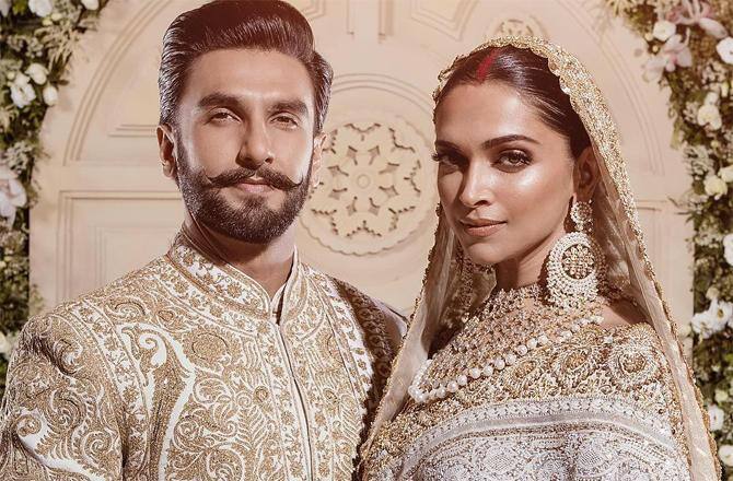 દીપિકાના હાલ ઇન્સ્ટાગ્રામ પર 3 કરોડથી વધુ, ટ્વિટર પર 2.5 કરોડથી વધુ અને ફેસબુક પર 3.40 કરોડથી વધુ ફેન્સ છે. એવામાં ઇન્સ્ટાગ્રામ પર વેબસાઈટની જાહેરાત સાથે જ www.deepikapadukone.com સાઈટ પર 3 કરોડ લોકોમાંથી ટ્રાફિક એકસાથે આવવા માંડે તો શું હાલત થાય? તે આજે જોવા મળી ગયું, જેના પરિણામ સ્વરૂપે સાઈટ ક્રેશ અને સર્વર ઠપ્પ થઇ ગયું હતું.