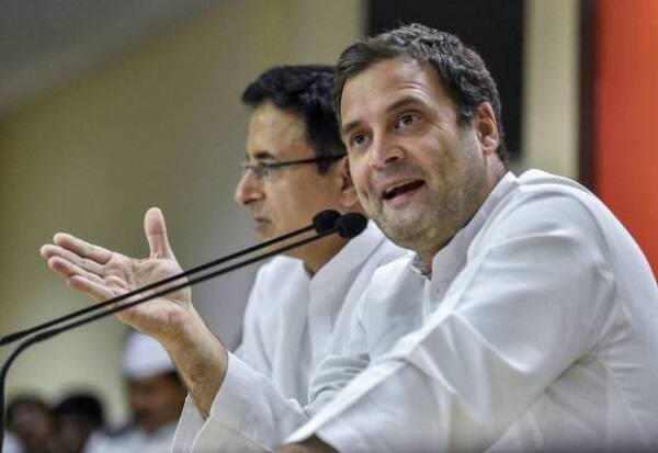 કોંગ્રેસનાં સૂત્રોના જણાવ્યા પ્રમાણે રાહુલ ગાંધીએ સ્પષ્ટ કર્યું છે કે, નારાજ નેતાઓ કોંગ્રેસ પરિવારનો જ લહિસ્સો છે ત્યારે પ્રભારી તરીકે તેમને મનાવવાની જવાબદારી પ્રભારીની છે. આ પ્રકારની નાની નાની વાતોની ચર્ચા કરનાના બદલે પરસ્પર સાથે બેસીને સમાધાન શોધવા તેમણે સાચવે કહ્યું છે.