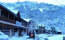 જમ્મુ-કાશ્મીર, હિમાચલ પ્રદેશ અને ઉત્તરાખંડમાં સ્નોફોલના આવો નજારો આ પહેલાં ક્યારેય નહીં જોયો હોય