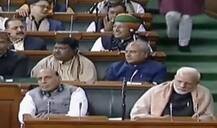 323 વોટના સમર્થન સાથે સવર્ણ અનામત બિલ લોકસભામાં થયું પાસ, જાણો વિરોધમાં કેટલા વોટ પડ્યા