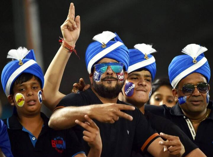 આઈપીએલનું 2 વખત ભારત બહાર આયોજન થયું છે. પ્રથમ વખત 2009માં સાઉથ આફ્રિકામાં આઈપીએલ રમાઈ હતી. જ્યારે ગત લોકસભા ચૂંટણી દરમિયાન કેટલીક મેચો યુએઈમાં રમાડવામાં આવી હતી.