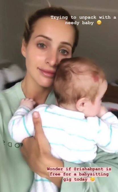 ટિમ પેનની પત્ની બોની પેનને રિષભ પંતની ખૂબ યાદ આવી રહી છે અને બાળકોને સંભાળવા માટે પંતને બોલાવવા માંગે છે. તેણે ઇન્સ્ટાગ્રામ પર લખ્યું કે, મારા બાળકોને બેબીસિટરની જરૂર છે. રિષભ પંત અહીંયા હોત તો બેબીસીટિંગ માટે આવત. રિષભ પંતનો વન ડે શ્રેણીમાં સમાવેશ કરવામાં આવ્યો ન હોવાથી તે ઓસ્ટ્રેલિયામાં નથી.