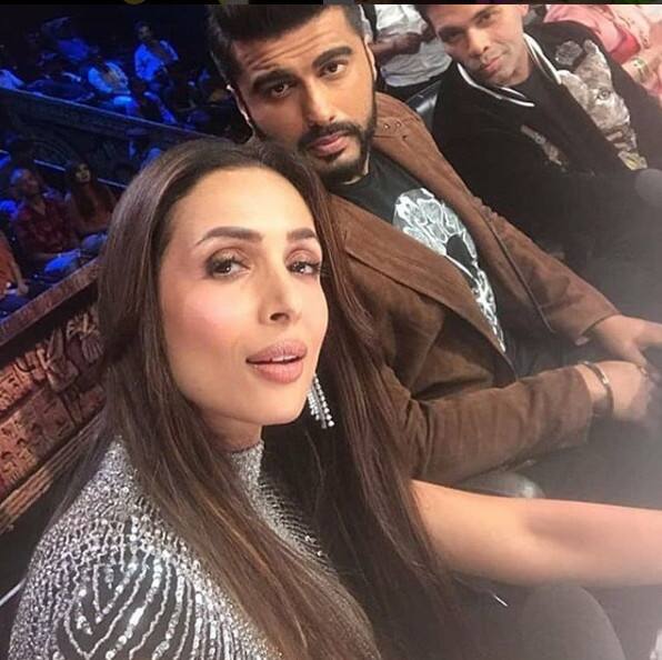 ઉપરાંત મલાઇકના નજીકના મિત્ર અને બૉલીવુડ અભિનેત્રીએ આ વાતને કન્ફોર્મ કરી હતી કે મલાઇકા અને અર્જૂન આ વર્ષે માર્ચમાં લગ્ન કરી રહ્યાં છે. જોકે, માત્ર જાહેરાત જ બાકી રાખી છે. 