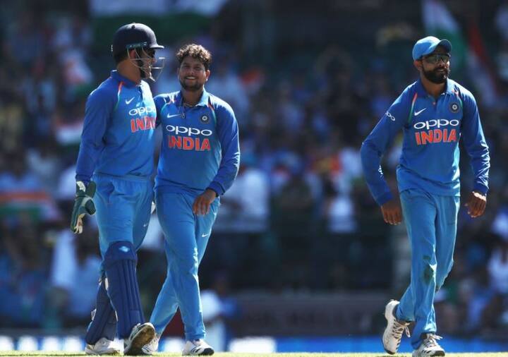  ઓસ્ટ્રેલિયાએ ટોસ જીતી પ્રથમ બેટિંગ કરતાં 50 ઓવરમાં 5 વિકેટના નુકસાન પર 288 રન બનાવ્યા હતા. ઉસ્માન ખ્વાજાએ 59, શોન માર્શે 54 અને પીટર હેન્ડકોમ્બે 73 રનનું યોગદાન આપ્યું હતું. માર્કસ સ્ટોયનિસ 47 રને અણનમ રહ્યો હતો. ભારત તરફથી ભુવનેશ્વર અને કુલદીપે 2-2 વિકેટ લીધી હતી. જાડેજાને એક સફળતા મળી હતી.