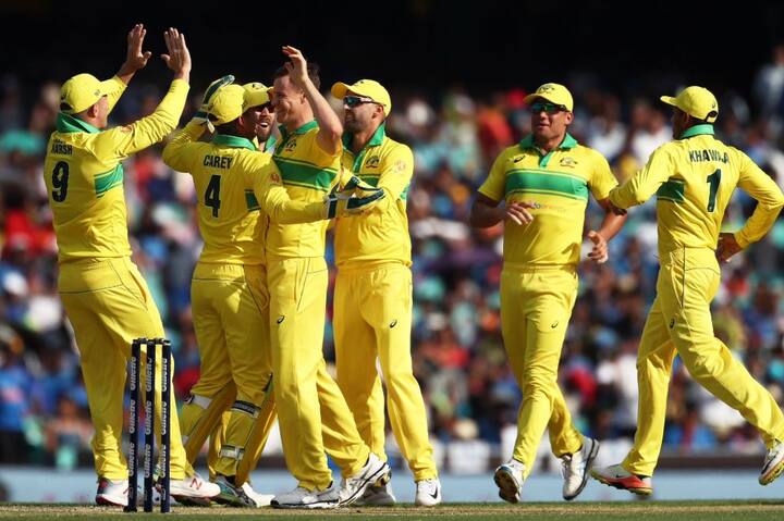 રિચર્ડસને વેસ્ટર્ન ઓસ્ટ્રેલિયા તરફથી 2015-16માં 19 વર્ષની વયે ડેબ્યૂ કર્યું. ફેબ્રુઆરી 2017માં ઓસ્ટ્રેલિયાની નેશનલ ટીમમાં તેની પસંદગી થઈ. 7 આંતરરાષ્ટ્રીય ટી20માં તેણે 9 વિકેટ ઝડપી છે. આજની મેચ પહેલા તેણે 4 વન ડેમાં 7 વિકેટ લીધી હતી. તે પ્રથમ વન ડે ગત વર્ષે ઈંગ્લેન્ડમાં રમ્યો હતો. તેને ઈંગ્લેન્ડમાં રમવાનો સારો અનુભવ છે અને ઓસ્ટ્રેલિયાએ વર્લ્ડ કપને ધ્યાનમાં રાખી તેને ટીમમાં સામેલ કર્યો છે.