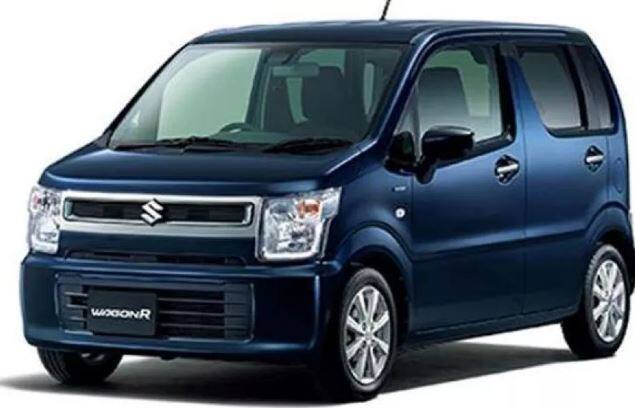 મિકેનિકલ વાત કરવામાં આવે તો Wagon R જૂના 1 લીટર, 3 સિલિન્ડર K10 એન્જીન સાથે આવી શકે છે. તેમાં 5 સ્પીડ મૈન્યુઅલ અથવા 5 સ્પીડ AMT ગેરબોક્ષ અને એક CNG ઓપ્શન આપવામાં આવી શકે છે, જેના કારણે આ કાર Hyundai ની Santro સાથે મુકાબલો કરી શકે. કિંમતની વાત કરવામાં આવે તો આ નવી Maruti Suzuki Wagon Rની કિંમત 4.5 લાખ હોઈ શકે છે.