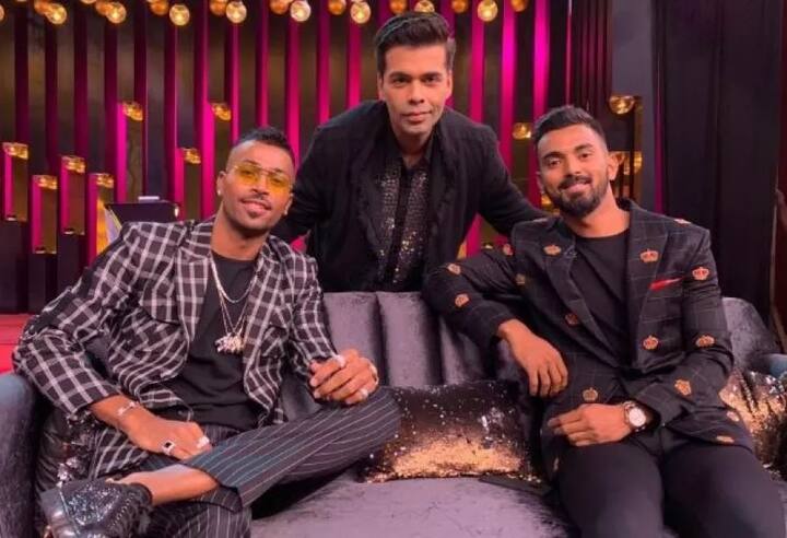 નવી દિલ્હીઃ ભારતીય ક્રિકેટર હાર્દિક પંડ્યા પર હવુ એક આફત આવી ગઇ છે, ચેટ શૉમાં હાર્દિક પંડ્યાએ મહિલાઓ વિરુદ્ધ કરેલી ટિપ્પણીઓનો હવે ક્રિકેટ સિવાય એડ એજન્સીઓ પર પણ પડ્યો છે.