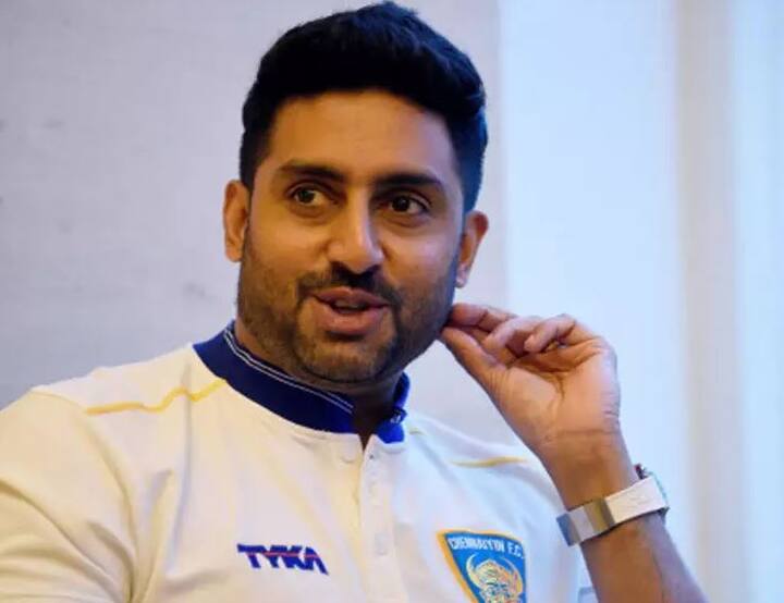 શ્વેતાનો જવાબ સાંભળ્યા બાદ અભિષેક તેને અટકાવીને કહે છે કે, કરણે રેપિડ ફાયર રાઉન્ડ મારી સાથે શરૂ કર્યો છે તો જવાબ મારો જ માનવામાં આવશે. આ એપિસોડમાં બચ્ચન પરિવારના સભ્યો અનેક રસપ્રદ વાત ફેન્સ સાથે શેર કરતા નજરે પડશે.