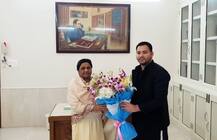 તેજસ્વી યાદવે લીધા માયાવતીના આશીર્વાદ, કહ્યું- UP અને બિહારમાંથી ભાજપ સાફ થઈ જશે