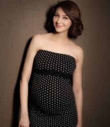 સૌમ્યા ટંડને બેબી બમ્પમાં કરાવ્યું ફોટોશૂટ, જુઓ તસવીરો