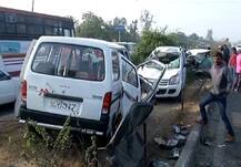 અમદાવાદ: બાવળા-ચાંગોદર હાઈવે પર એકસાથે ત્રણ કારનો ટ્રિપલ અકસ્માત સર્જાયો, કારનો થયો કચ્ચરઘાણ