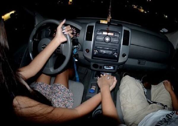 મૃત્યુના થોડા જ સમય પહેલા બંનેએ સોશિયલ મીડિયા પર એક તસવીર શેર કરી હતી. બંને થોડા સમય પહેલા ઓનલાઈન હતાં અને થોડી જ ક્ષણોમાં બંનેનું મોત થયું હતું. પોલીસ અને ફાયર બ્રિગેડની ટીમ જ્યારે ઘટનાસ્થળ પર પહોંચી ત્યારે તેમણે જણાવ્યું કે આ અકસ્માતથી આસપાસના કોઈ વ્યક્તિને નુકસાન થયું નથી. 