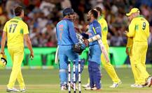 ઓસ્ટ્રેલિયા સામે બીજી વન ડેમાં જીત્યા પછી વિરાટે ક્યા બે ભારતીય બેટ્સમેનને કરી સલામ ? જાણો વિગત