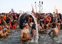 કયા-કયા દિગ્ગજ ક્રિકેટરો કુંભમેળાના સંગમમાં જઈને ડૂબકી લગાવશે? જાણો તેમના નામ