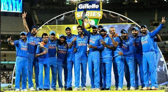 મુંબઈઃ ભારતના પૂર્વ કેપ્ટન સુનીલ ગાવસ્કરે ભારતીય ટીમની ઐતિહાસિક શ્રેણી જીત બાદ કોઈ રોકડ પુરસ્કાર આપવાની જાહેરાત ન કરવામાં આવતા ગાવસ્કરે નારાજગી વ્યક્ત કરી છે. એક કાર્યક્રમમાં તેમણે કહ્યું કે, સીરિઝથી ઓસ્ટ્રેલિયાને જે કમાણી થઇ છે તેમાં ઇન્ડિયાનો પણ હક બને છે.