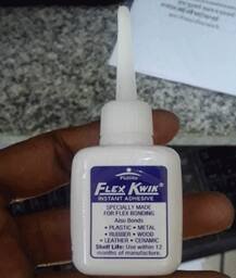 મુંબઈની લોકલ ટ્રેનમાં મુસાફરી કરતી યુવતીઓ સાવધાન, પ્રાઈવેટ પાર્ટ પર બદમાશો નાખે છે કેમિકલ પછી.....