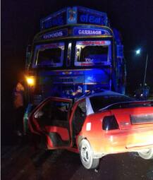 અમરેલીઃ કાર અને ટ્રક સામસામે ટકરતાં ત્રણના ઘટનાસ્થળે જ મોત, જાણો વિગત