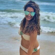 થાઈલેન્ડમાં વેકેશન એન્જોય કરી રહી છે આ હોટ એક્ટ્રેસ, શેર કર્યા બોલ્ડ PICS,જુઓ તસવીરો