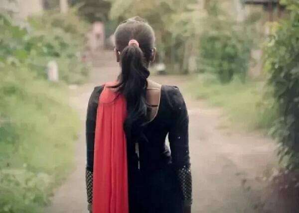 યુવતીના જેઠે ધમકી આપી હતી કે, અમારે હોસ્પિટલ અને જજની ઓળખાણ છે આત્મહત્યાનો પ્રયાસ કરી ખોટો કેસ કરી દઈશું. તેમજ તને જાનથી મારી નાંખીશું કહેતા યુવતીએ મંગેતર સામે બળાત્કારની તથા તેના પરિવાર સામે ધમકી આપ્યાની ફરિયાદ નોંધાવી હતી. પોલીસે ગુનો નોંધી તપાસ હાથ ધરી હતી.