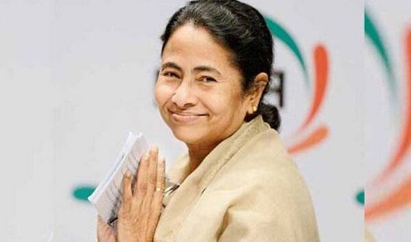 આ જ રીતે પશ્ચિમ બંગાળમાં મમતા બેનર્જીનો જાદુ ફરીથી ચાલી શકે છે. જ્યાં તૃણમૂલ કોંગ્રેસ કુલ 42માંથી 34 સીટ જીતી શકે છે. જ્યારે એનડીએના ફાળે 7 સીટ આવી શકે છે. આ જ રીતે છત્તીસગઢમાં 11 લોકસભા સીટ છે. જેમાંથી એનડીએને પાંચ જ્યારે યુપીએને 6 પર જીત મળતી જોવા મળે છે.