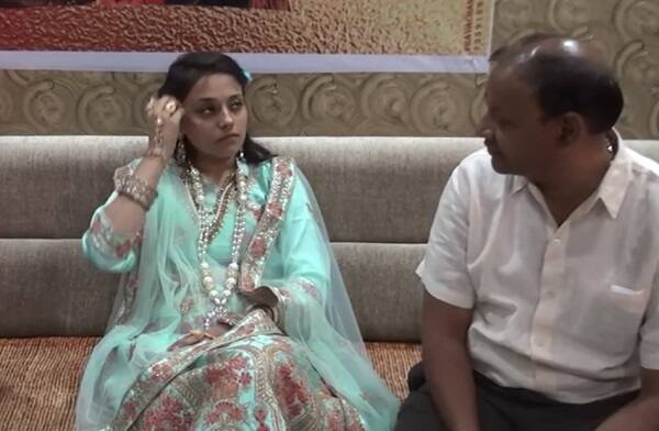 માનવીએ જણાવ્યું હતું કે, સંન્યાસી જીવન શ્રેષ્ઠ છે. મૃત્યુ બાદ પણ મનુષ્યને માત્ર દુઃખ જ મળે છે જેથી આત્માના કલ્યાણ માટે દીક્ષા લેવાનો નિર્ણય કર્યો છે. સંન્યાસી જીવન મને વધારે સારું લાગે છે. 