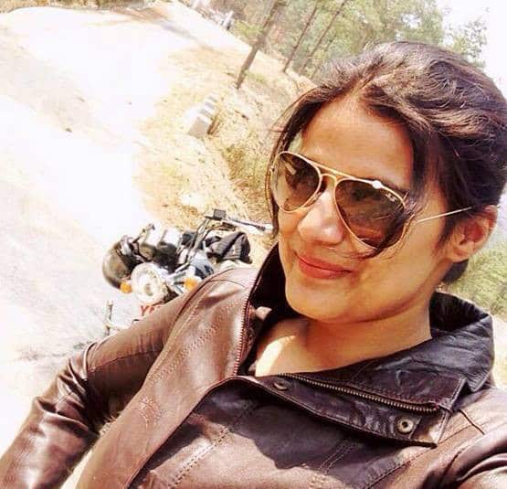 પુરુષોની ટીમમાં એકલી મહિલા હોવા પર કેપ્ટને લખ્યુ કે, પહેલા મને લાગતુ હતુ કે હું આ ટીમનો ભાગ કઇ રીતે બની શકીશ, પણ જ્યારે મે ટીમ જૉઇન કરી તો ત્યાં મારામાં અને બીજા અન્ય ઓફિસરોમાં કોઇ ફરક ન હતો કરવામાં આવ્યો.