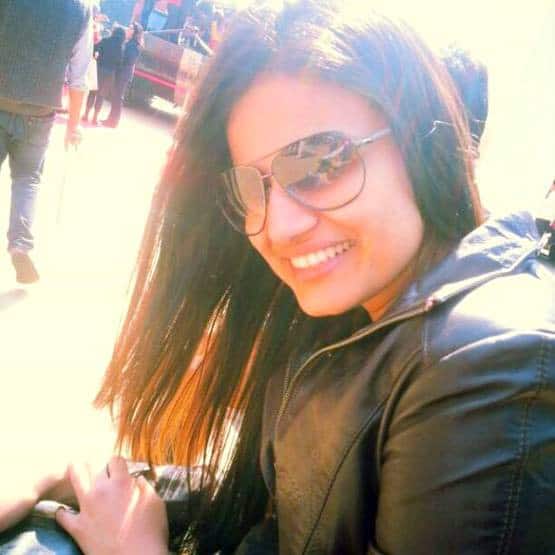 શિખા કહે છે કે હું જ્યારે પુરી કન્ટિગજેન્ટ જઇ રહી હતી ત્યારે લોકો બૂમો પાડતા હતો પણ હવે જ્યારે હું નીકળુ છુ ત્યારે બાળકો તાલીઓ વગાડે છે, એક અલગ પ્રકારનો ઉત્સાહ જોવા મળે છે.