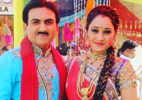 મુંબઈ: ટીવીની સૌથી પોપ્યૂલર સીરિયલોમાંથી એક તારક મહેતા કા ઉલ્ટા ચશ્મા હાલ ચર્ચામાં છે. મીડિયા રિપોર્ટ્સ પ્રમાણે આ સીરિયલની લીડ એક્ટ્રેસ દિશા વાકાણી દયાબેન હવે સીરિયલમાં નહી જોવા મળે. પરંતુ તારક મહેતા સીરિયલના પ્રોડ્યૂસર અસિત મોદીએ આ તમામ અટકળો પર વિરામ લગાવતા કહ્યું, તેમણે હજુ સુધી દિશા વાકાણી સાથે કોન્ટ્રાક્ટ્ર ખત્મ નથી કર્યો.