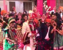 હાર્દિક પટેલે નાનપણની મિત્ર કિંજલ સાથે કર્યા લગ્ન, જુઓ આ રહી લગ્નની તસવીરો