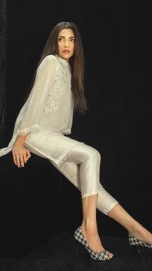 આ છે પાકિસ્તાની પ્રિયંકા ચોપડા, ઇન્ટરનેટ પર વાયરલ થઇ આવી એકથી એક હૉટ તસવીરો