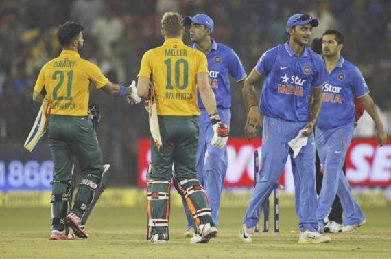 ભારતીય ટીમને આ વર્લ્ડકપમાં પૂલ બીમાં રાખવામાં આવી છે, આમાં સાઉથ આફ્રિકા, ઇંગ્લેન્ડ અને અફઘાનિસ્તાનની ટીમ છે, વળી પુલ એમાં ડિફેન્ડિંગ ચેમ્પિયન વેસ્ટ ઇન્ડિઝ, મેજબાન દેશ ઓસ્ટ્રેલિયા, પાકિસ્તાન અને ન્યૂઝીલેન્ડની ટીમ સામેલ છે.