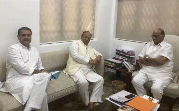 તેમણે એમ પણ કહ્યું કે, દેશની વર્તમાન સ્થિતિમાં નોન બીજેપી પાર્ટીઓ સાથે કેવી રીતે મળીને કામ થઈ શકે એનો અમારો પ્રયાસ છે. અમે નોન બીજેપી લીડર્સ કોલકાતામાં ભેગા થયા, એક વિકલ્પ તરીકે અમે વાત અને ચર્ચા કરી હતી. નેશનલ લેવલ પર એક વિકલ્પ આપવાની જવાબદારી અમને લાગે છે. દરેક રાજ્યની સ્થિતિ અલગ છે, જેમ કે તામિલનાડુમાં ડીએમકેને અમે સપોર્ટ આપીશું. UPમાં માયાવતી અને અખિલેશને સપોર્ટ કરીશું.