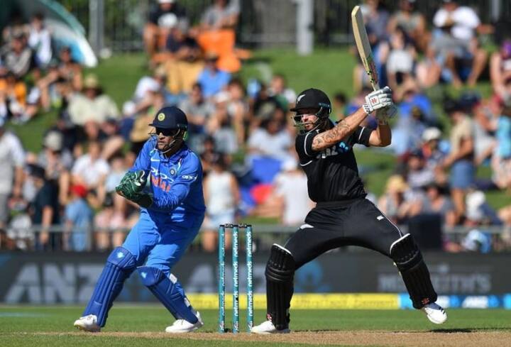 ન્યૂઝીલેન્ડની ટીમે ટી20 સીરીઝ માટે પોતાના 14 સભ્યોની ટીમની જાહેરાત કરી દીધી છે. ટીમ મેનેજમેન્ટે કેન વિલિયમ્સનની કેપ્ટનશીપમાં ટી20 સીરીઝમાં બે યુવા ખેલાડીઓને ડેબ્યૂ કરવાનો મોકો આપ્યો છે.