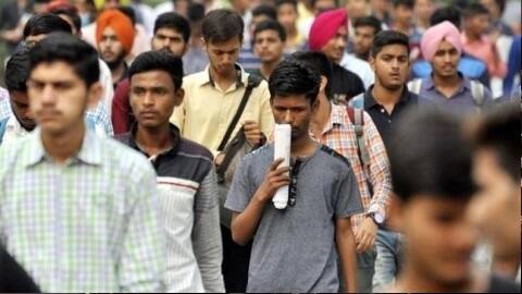 મોહનને સમાચાર એજન્સી પીટીઆઈને જણાવ્યું કે, મેં એનએસસીમાંથી રાજીનામું આપી દીધું છે. અમને લાગે છે કે હાલમાં કમીશન પહેલા જેવું સક્રિય રહ્યું નથી અને એવું પણ લાગે છે કે કદાચ અમે કમીશનની જવાબદારી નિભાવવામાં સક્ષમ નથી.