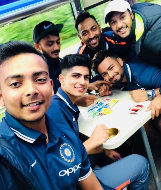 2018માં ન્યૂઝિલેન્ડમાં યોજાયેલા અંડર 19 વિશ્વકપ જીતનારી ભારતીય ટીમનો વાઇસ કેપ્ટન હતો. તેણે ટીમ ઈન્ડિયાને વિશ્વકપ જીતાડવામાં મહત્વની ભૂમિકા ભજવી હતી. તેણે ટુર્નામેન્ટમાં 124ની સરેરાશથી 372 રન બનાવ્યા હતા. સેમીફાઇનલમાં પાકિસ્તાન સામે સદી ફટકારી હતી અને તેની આ ઈનિંગની પ્રશંસા પાકિસ્તાની ટીમે પણ કરી હતી. આ ઉપરાંત મેન ઓફ ધ સીરિઝ પણ જાહેર કરાયો હતો.