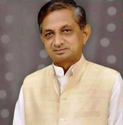 મિશન 2019ને લઈને ચોટીલાના સાંગાણીમાં અખિલ ભારતીય કોળી મહાસંમેલન ભાજપ માટે ખૂબ મહત્વનું માનવામાં આવી રહ્યું છે. મુખ્યમંત્રી રૂપાણી અને 13 જિલ્લાના દોઢ લાખ કોળી સમાજના લોકો આ સંમેલનમાં ઉપસ્થિત રહેવાના છે. વડાપ્રધાન મોદી પણ આ સંમેલનમાં વીડિયો કોંફ્રેસથી સંબોધન કરવાના છે. ધારાસભ્યો, સાસંદ અને હોદ્દેદારો પણ હાજર રહેશે.