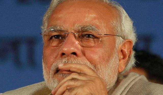 નવી દિલ્હીઃ 2019ની લોકસભા ચૂંટણીની દરેક પક્ષોએ તૈયારી શરૂ કરી દીધી છે. ભાજપ વિવિધ રાજ્યોમાં સંમેલન કરી રહ્યું છે તો કોંગ્રેસે પ્રિયંકા ગાંધીને રાષ્ટ્રીય મહાસચિવ બનાવીને તથા પૂર્વ ઉત્તર પ્રદેશની મહત્વપૂર્ણ જવાબદારી સોંપીને તેમનો ઇરાદો સ્પષ્ટ કરી દીધો છે. આ ઉપરાંત અન્ય બે દિગ્ગજ મહિલા નેતાઓ પણ મોદીને પડકારી શકે છે.