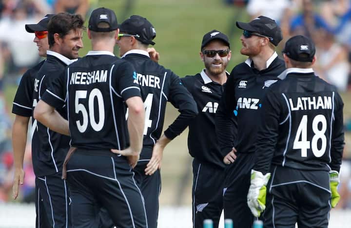 વેલિંગ્ટનઃ ન્યૂઝિલેન્ડ સામેની પાંચ વન ડે મેચની શ્રેણીની પ્રથમ ચાર મેચ બાદ ભારત સીરિઝમાં 3-1થી આગળ છે. ટીમ ઈન્ડિયાના કેપ્ટન વિરાટ કોહલીને આરામ આપવામાં આવ્યો હોવાથી રોહિત શર્મા સુકાનીપદ સંભાળી રહ્યો છે. ગુરુવારે હેમિલ્ટનમાં ભારત 92 રનમાં ખખડી ગયા બાદ આવતીકાલની મેચમાં ટીમ ઈન્ડિયા વાપસી કરવાના ઇરાદે મેદાનમાં ઉતરશે.