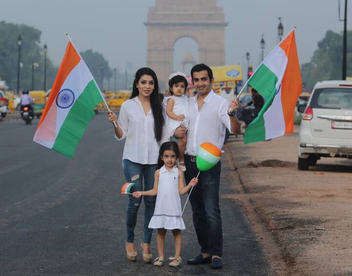 ગંભીરે શનિવારે પૂર્વ જવાનનો ફોટો ટ્વિટ કરીને લખ્યું કે, આ પૂર્વ જવાન છે અને મદદ ન મળવાના કારણે ભીખ માંગવા મજબૂર બન્યો છે. તેણે તેના આ ટ્વિટને ઈન્ડિયન આર્મીના ડીજીપી, રક્ષામંત્રી અને રક્ષા મંત્રીના પ્રવક્તાને પણ ટેગ કર્યા છે.