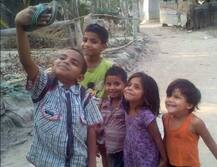 ચપ્પલવાળી વાયરલ ‘સેલ્ફી’ પર લોકોએ અમિતાભ બચ્ચનને કર્યા ટ્રોલ, જાણો કેમ