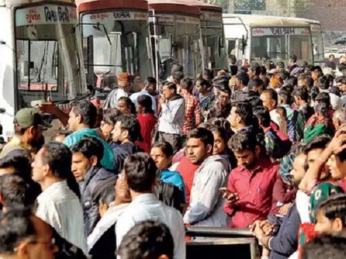 ઉલ્લેખનીય છે કે, LRD પેપર લીક મામલે ઘણો વિવાદ સર્જાયો હતો, ત્યારબાદ સરકારે પેપર ફરી લેવાનો નિર્ણય લીધો હતો. તે માટે સરકારે ઉમેદવારોને ફ્રીમાં પરીક્ષા સ્થળ પર જવાની પણ વ્યવસ્થા કરવામાં આવી હતી. આમ 6 જાન્યુઆરીએ LRDની પરીક્ષા ફરી ગોઠવવામાં આવી હતી. આજે જે લીંક સોશિયલ મીડિયામાં વાયરલ તઈ છે તે માત્ર પ્રોવિઝનલ માર્ક્સની છે, જેથી કોઈ ઉમેદવાર ગેરમાર્ગે ન દોરાય.