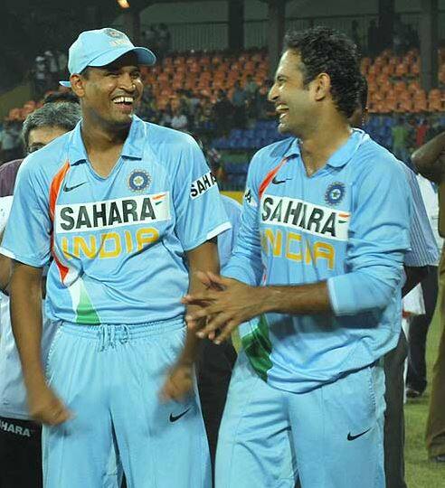 જે બાદ ઇરફાન પઠાણ અને યુસુફ પઠાણ ભારત તરફથી રમનારા ભાઇઓની બીજી જોડી હતી. આ બંનેએ આ આઠ વન ડે અને 8 ટી20 સાથે રમ્યા હતા.