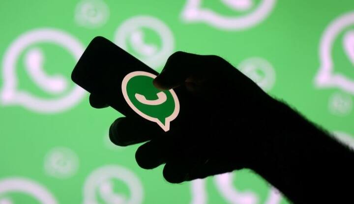 નવી દિલ્હીઃ ઇન્સ્ટન્ટ મેસેજિંગ એપ વોટ્સએપનો દાવો છે કે ફેક ન્યૂઝ રોકવા માટે સતત પગલા ભરી રહી છે. નવી દિલ્હીમાં એક પ્રેસ કોન્ફરન્સમાં કંપનીએ જણાવ્યું કે, તેમણે એક લર્નીંગ સિસ્ટમ બનાવી છે. આ સિસ્ટમથી બલ્કે મેસેજ કરતાં ફેક એકાઉન્ટને પકડી શકાય છે. આવું કરવાનો હેતુ વોટ્સએપ પર ખોટી કન્ટેન્ટ શેર થતી રોકવાનો છે.