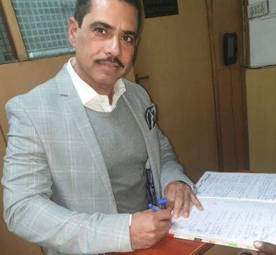 બુધવારે વાડ્રા રજૂ થયા ત્યારબાદ ભારતીય જનતા પાર્ટીના પ્રવક્તા સંબિત પાત્રાએ પ્રેસ કૉન્ફરન્સ કરીને જણાવ્યું હતું કે રોબર્ટ વાડ્રા ગુનેગાર છે, સંબિત પાત્રાએ વાડ્રાની લંડન અને દિલ્હીની સંપતિને લઈને તેમને નિશાને લીધા હતા. ભાજપનો દાવો છે કે વાડ્રાએ આ સંપતિ ગેરકાયદેસર રીતે મેળવી છે.