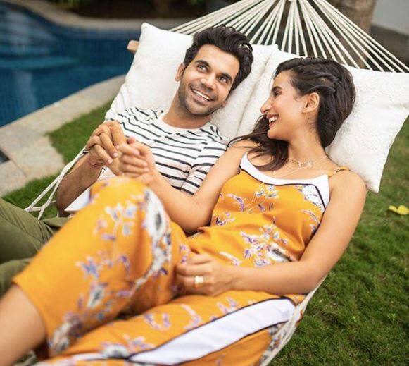 નવી દિલ્હી: એક્ટ્રેસ પત્રલેખા હંમેશા રાજકુમાર રાવ સાથે પોતાની લવ લાઈફને લઈને અને હોટનેસના કારણે ચર્ચામાં રહે છે. ફરિ એક વખત પત્રલેખાએ રાજકુમાર રાવ સાથેના રિલેશનને લઈને ચોંકવનારા ખુલાસા કર્યા છે. પત્રલેખાએ કહ્યું, રાજકુમાર રાવ તેના ઘરના તમામ કામકાજમાં તેની મદદ કરે છે. 