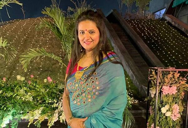 જેના કારણે તેઓ જૂનાગઢ સીટ પરથી લોકસભા ચૂંટણી લડે તેવી શક્યતા હતી. 2017માં ગુજરાત વિધાનસભાની ચૂંટણી વખતે તેણે અહીંથી મતદાન કર્યું હતું. રેશ્માએ હવે લોકસભાની ચૂંટણી માટે રણનીતી બનાવવાનું શરૂ કરી દીધુ છે.