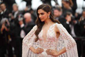 આ એક્ટ્રેસને વેલેન્ટાઈન્સ ડે પર મળ્યો સૌથી ગ્લેમરસ સ્ટારનો એવોર્ડ