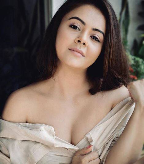 Devoleena bhattacharjee Bold picture goes viral સંસ્કારી ‘ગોપી વહુ’નો ઇન્સ્ટાગ્રામ પર જોવા મળ્યો બોલ્ડ અંદાજ, જુઓ તસવીરો